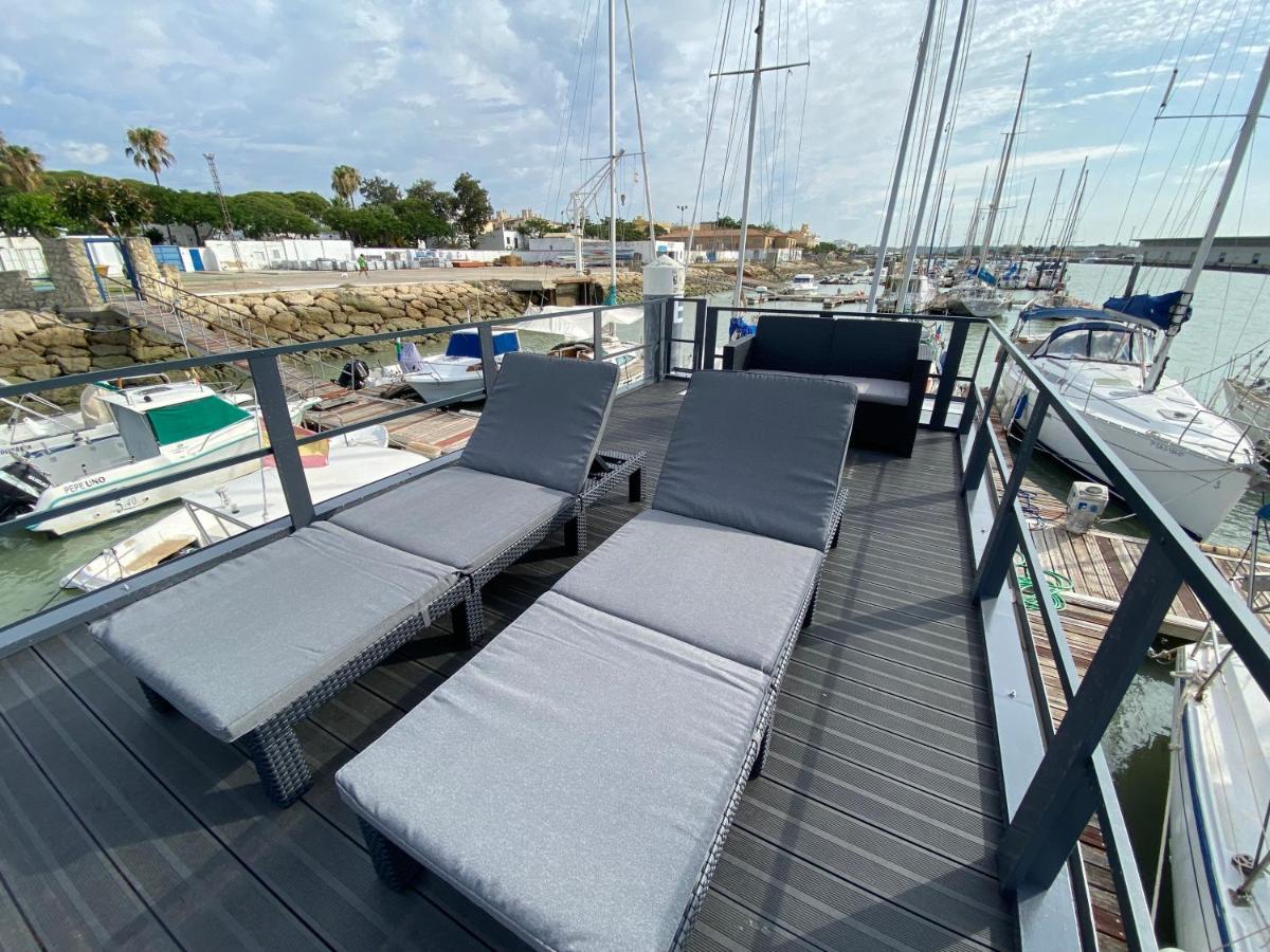 Отель Houseboat Cadiz El Puerto - Casa Flotante Эль-Пуэрто-де-Санта-Мария Экстерьер фото